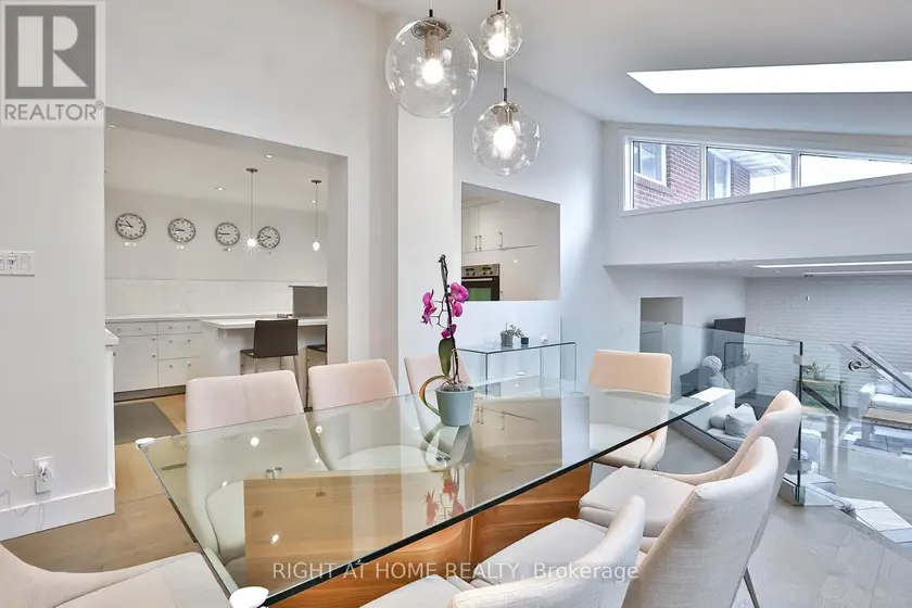 Detached at 34 SCARCLIFF GARDENS, Toronto (Guildwood)