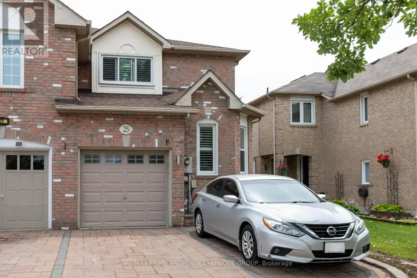 Townhouse at 25 PINE GATE PLACE, Whitby