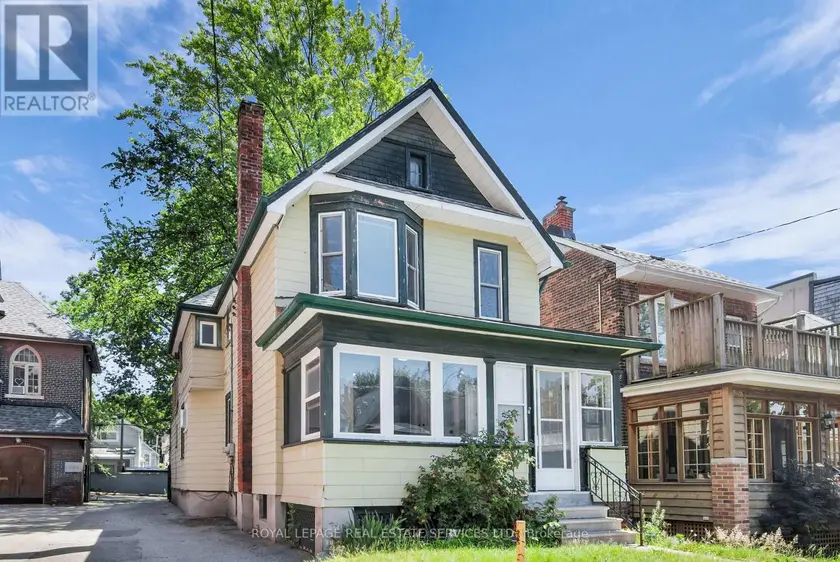 Multiplex at 127 WAVERLEY ROAD, Toronto
