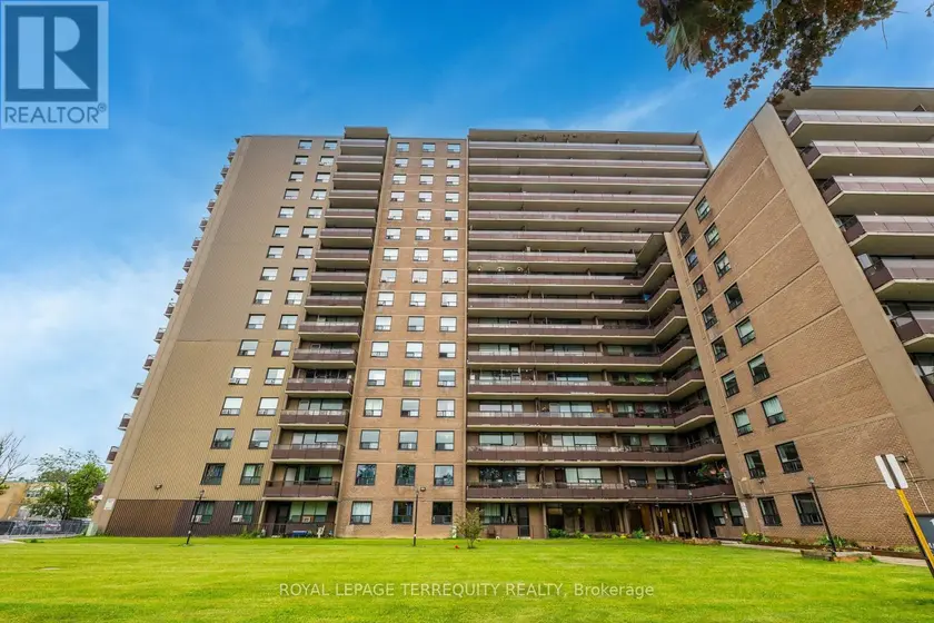 Apartment at 816 - 180 MARKHAM ROAD, Toronto (Scarborough Village)