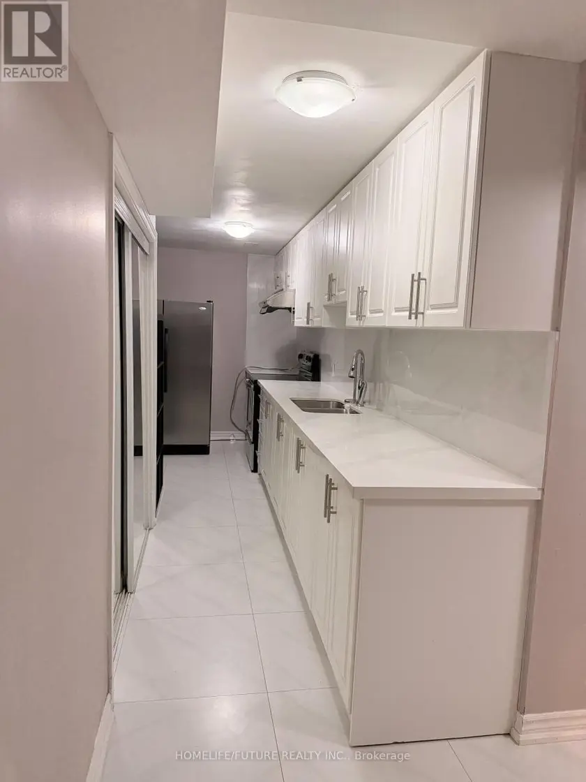 Detached at BSMT - 4 MEANDERING TRAIL, Toronto