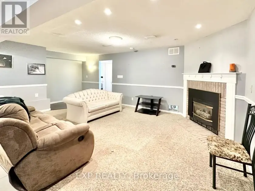 Detached at BSMT - 52 WAYWELL STREET N, Whitby