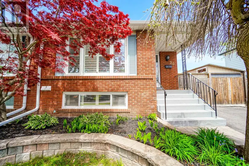 Semi-Detached/Link at 20 LAWRENCE CRESCENT, Clarington