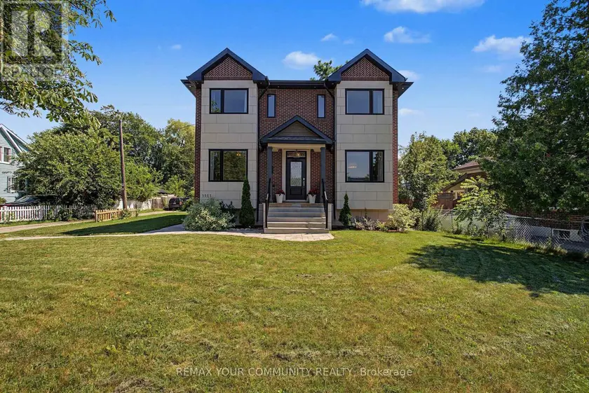Detached at 1111 KING STREET E, Oshawa
