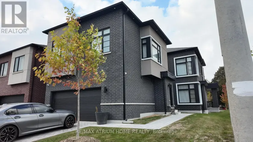 Detached at 5 NORBURY CRESCENT, Toronto