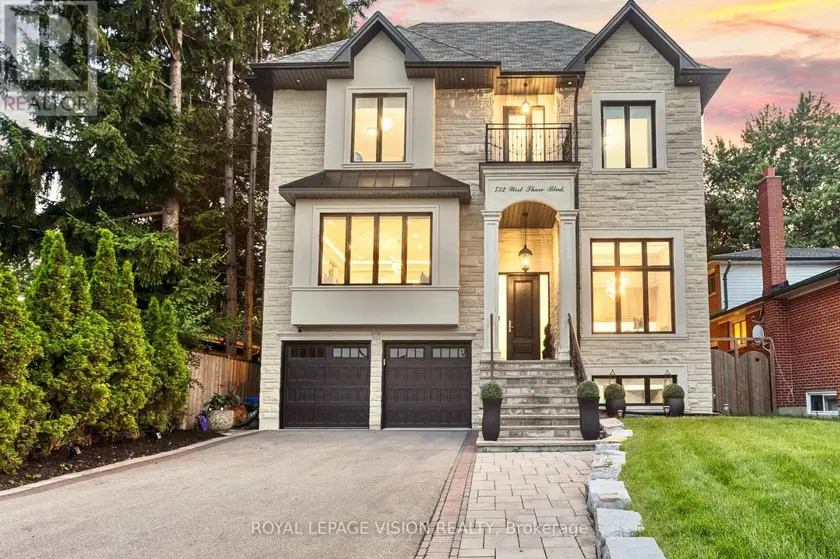 Detached at 732 W SHORE BOULEVARD, Pickering