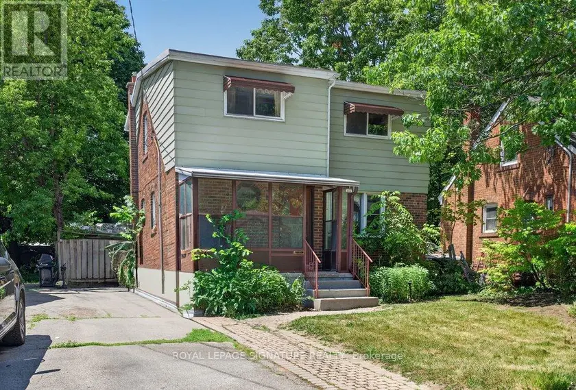Detached at 10 ROSSFORD ROAD, Toronto