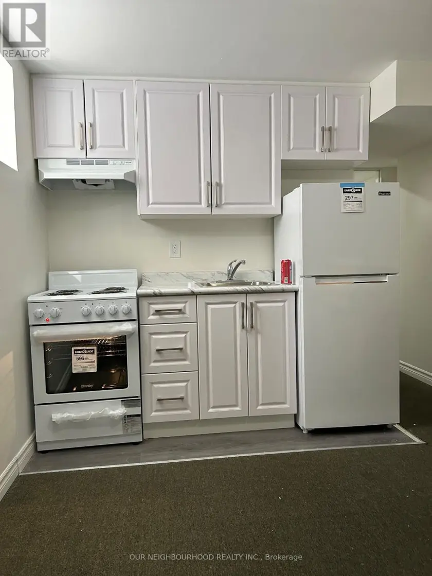 Detached at BSMT-ST - 14 TARSUS CRESCENT, Toronto