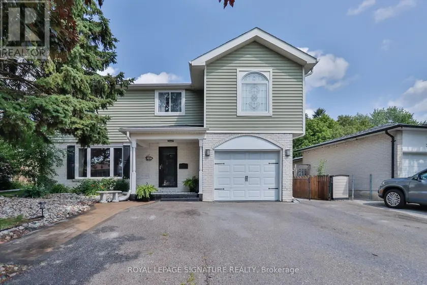 Detached at 32 HARLAND CRESCENT, Ajax