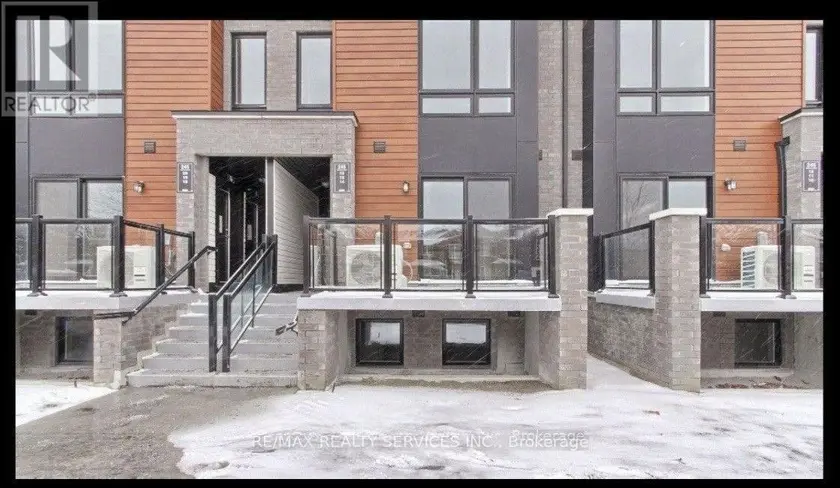Townhouse at 7 - 245 MCLEVIN AVENUE W, Toronto