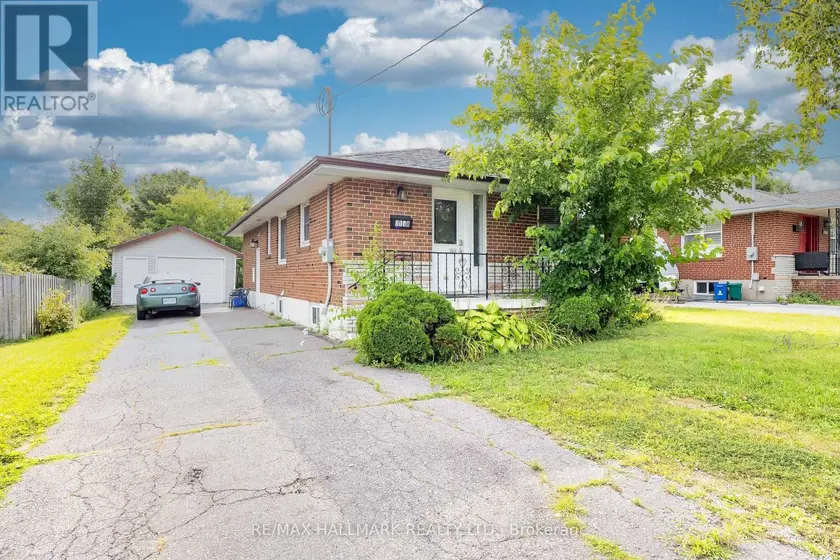 Detached at MAIN - 1118 ATHOL STREET, Whitby