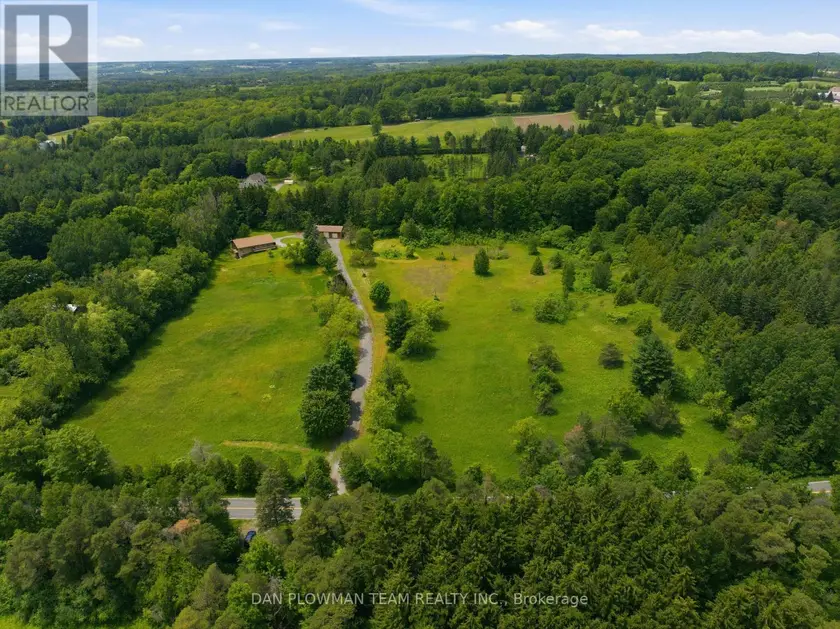 Detached at 9640 DAGMAR ROAD, Whitby