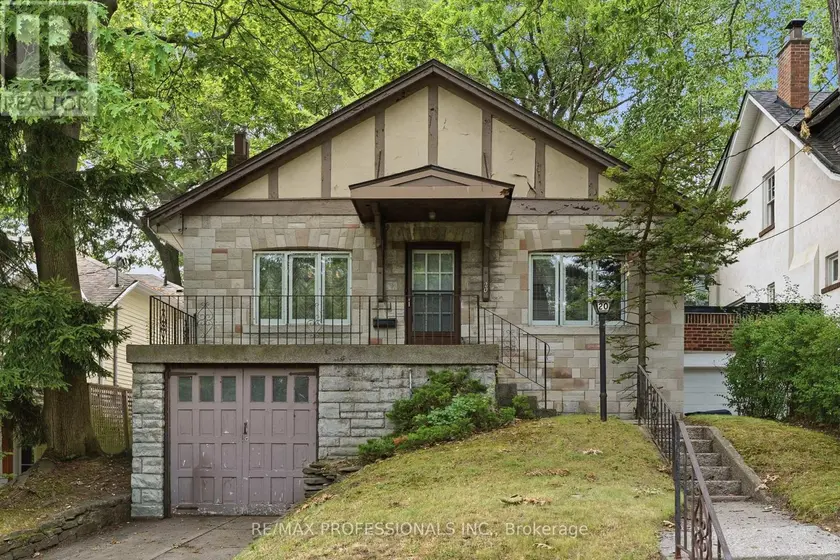 Detached at 20 FALLINGBROOK ROAD, Toronto