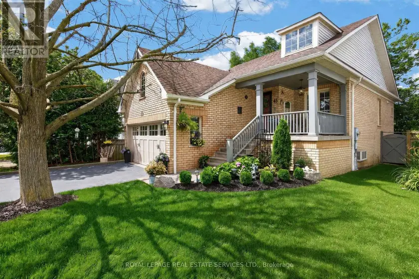 Detached at 45 ROSEMARIE CRESCENT, Whitby