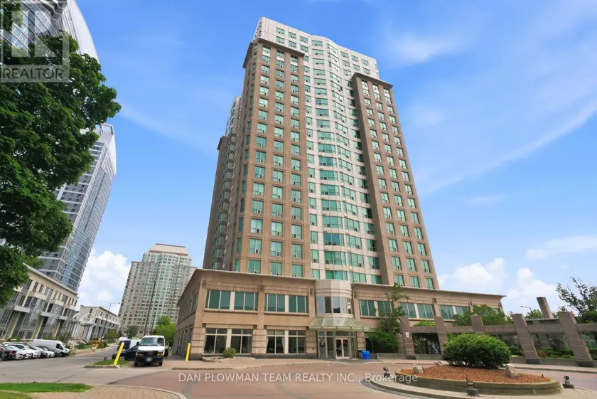 Apartment at 913 - 8 LEE CENTRE DRIVE, Toronto