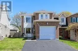 Semi-Detached/Link at 923 ATTERSLEY DRIVE, Oshawa