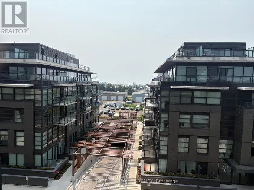 Apartment at 406 - 1606 CHARLES STREET, Whitby