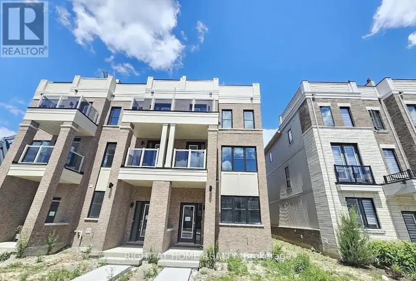 Townhouse at 8 CLARINGTON BOULEVARD, Clarington