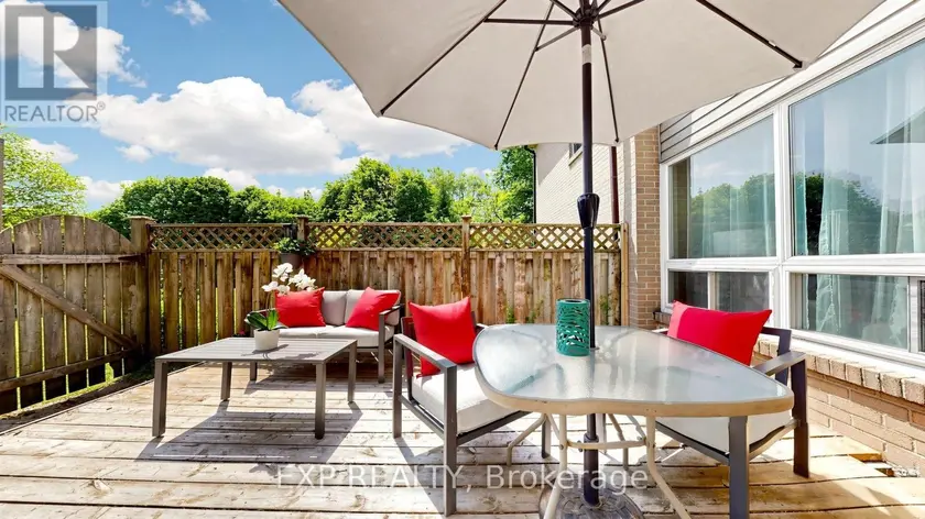 Townhouse at 1235 RADOM STREET