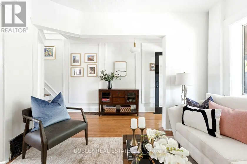 Detached at 308 SPRINGDALE BOULEVARD, Toronto