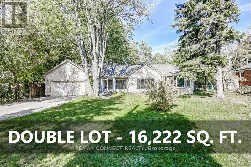 Detached at 70 DUNSTALL CRESCENT, Toronto