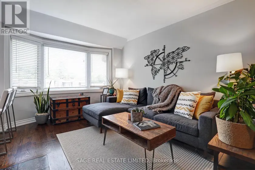 Apartment at 301 - 60 KIPPENDAVIE AVENUE, Toronto
