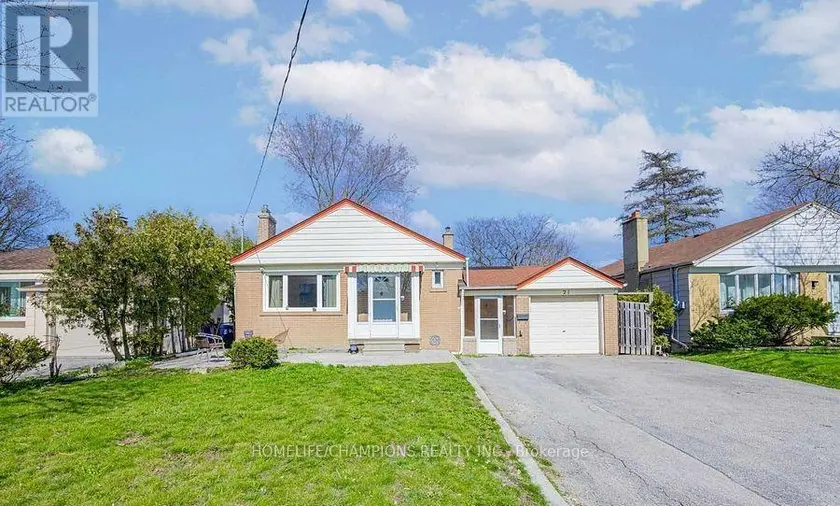 Detached at BSMT - 21 MORAN ROAD, Toronto
