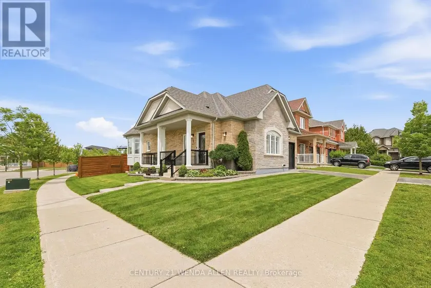 Detached at 2 RUSHLANDS CRESCENT, Whitby