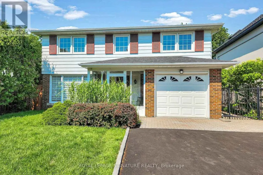 Detached at 67 CATHEDRAL BLUFFS DRIVE, Toronto