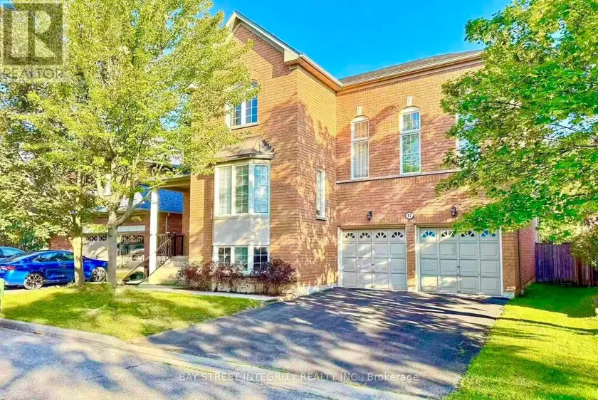 Detached at 17 WESTON CRESCENT, Ajax