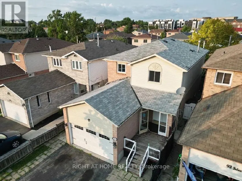 Detached at 95 DOBSON DRIVE, Ajax