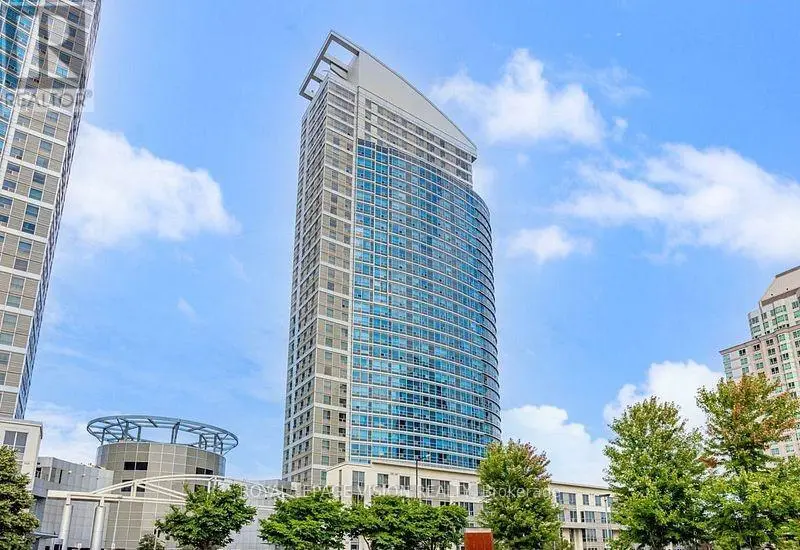 Apartment at 3308 - 38 LEE CENTRE DRIVE, Toronto (Woburn)