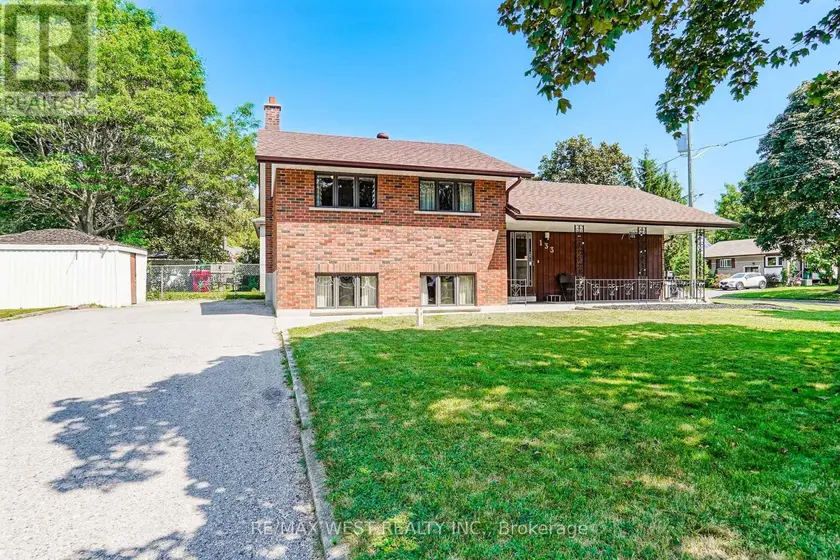 Detached at 133 SUSSEX STREET, Oshawa