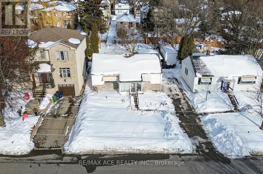 Detached at 83 BROOKLAWN AVENUE, Toronto