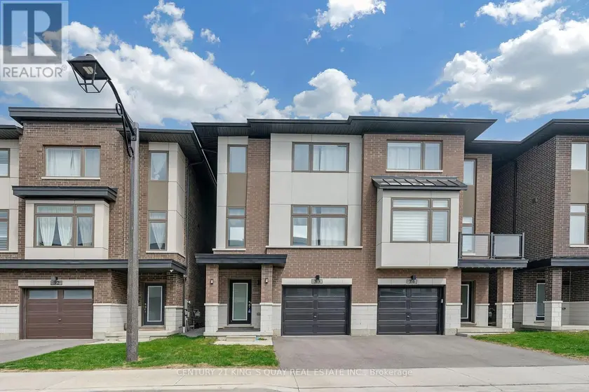 Semi-Detached/Link at 33 - 250 FINCH AVENUE, Pickering