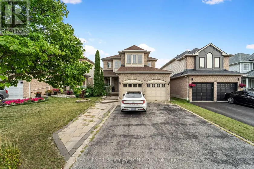 Detached at 35 WELDON STREET, Whitby