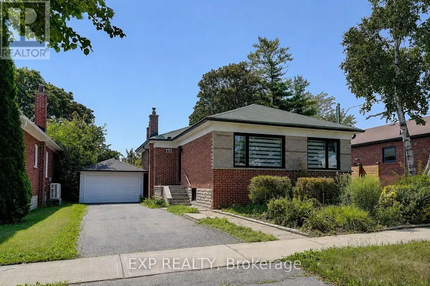 Detached at BSMT - 36 VAUXHALL DRIVE, Toronto