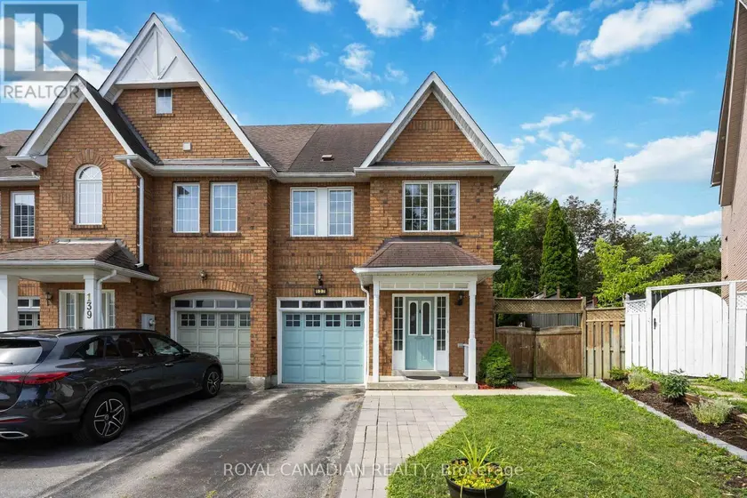 Townhouse at 137 STOKELY CRESCENT, Whitby