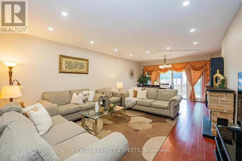 Semi-Detached/Link at 592A DANFORTH ROAD, Toronto