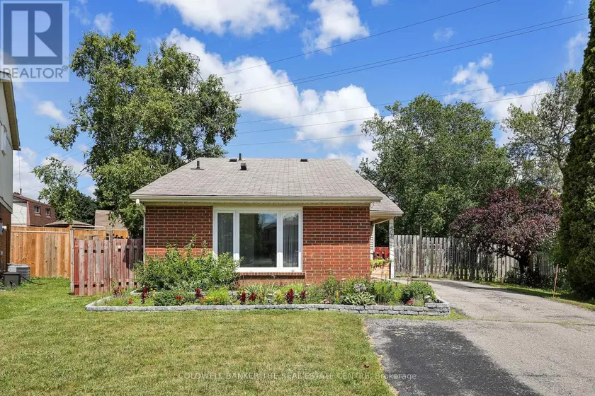 Detached at 404 BURNLEY COURT, Oshawa