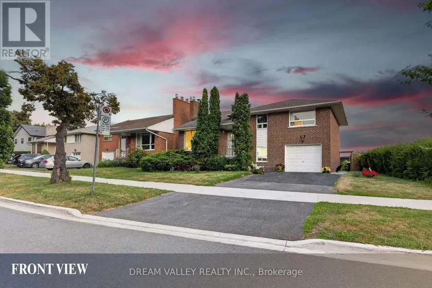 Detached at 51 SLOLEY ROAD, Toronto