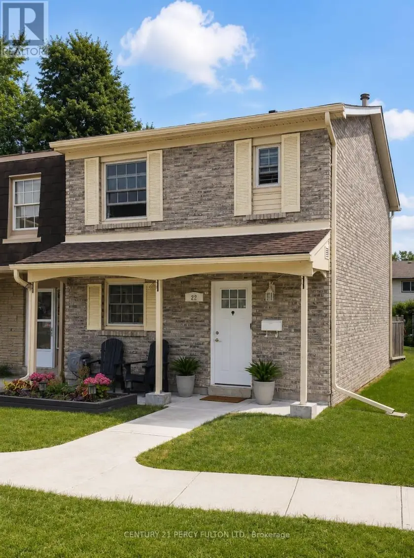 Townhouse at 22 - 580 EYER DRIVE, Pickering