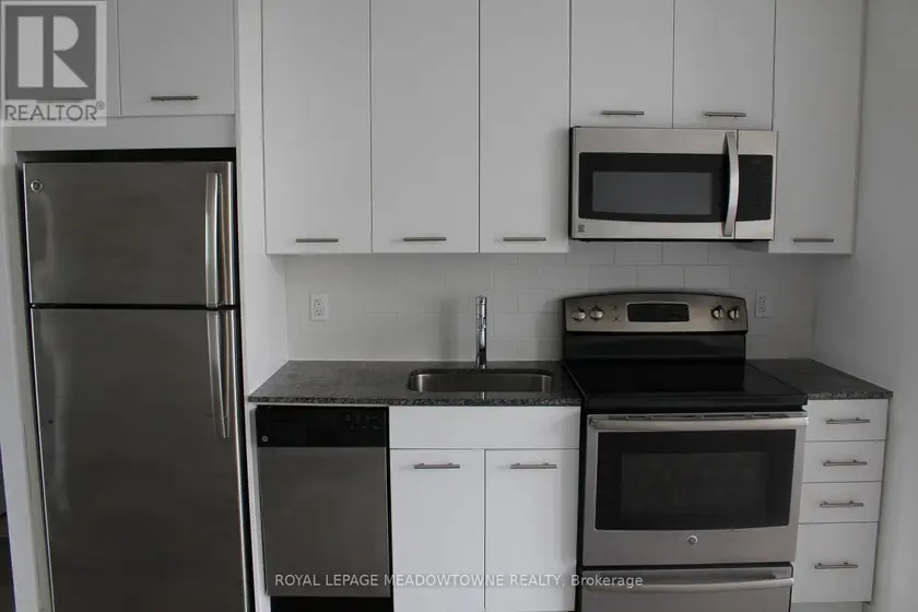 Apartment at 804 - 2055 DANFORTH AVENUE, Toronto