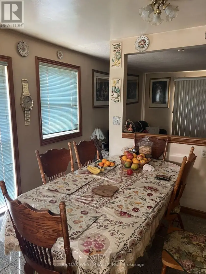 Detached at 20 BILLINGSGATE CRESCENT, Ajax