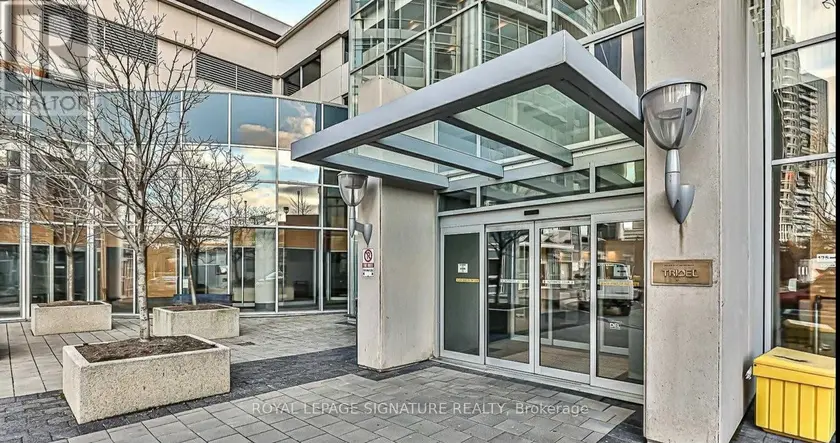 Apartment at 2301 - 125 VILLAGE GREEN SQUARE, Toronto