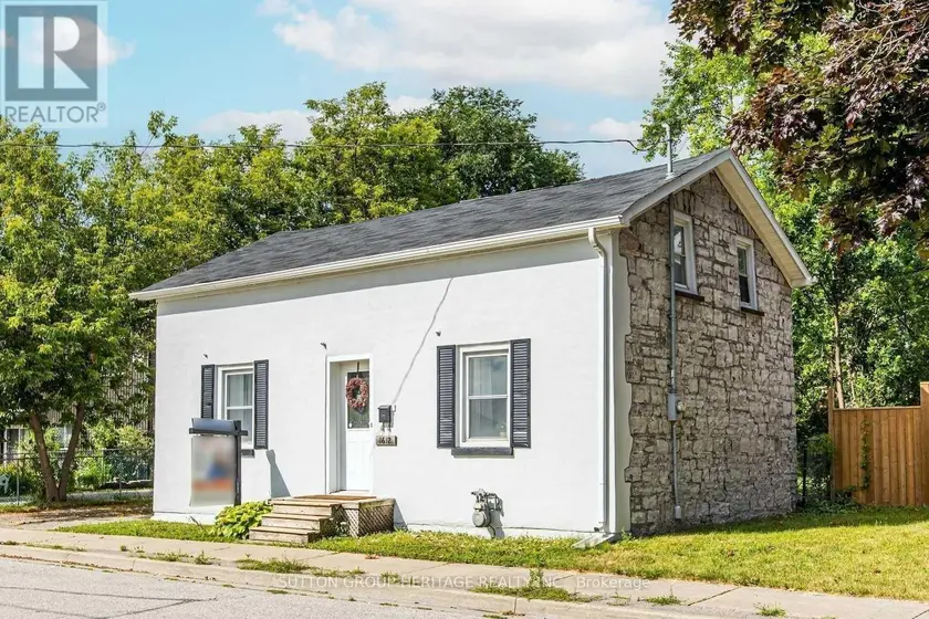 Detached at 1612 DUFFERIN STREET, Whitby