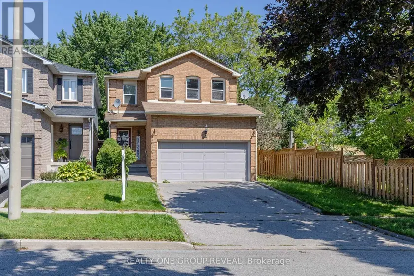 Detached at 4 STANFORD CRESCENT, Clarington