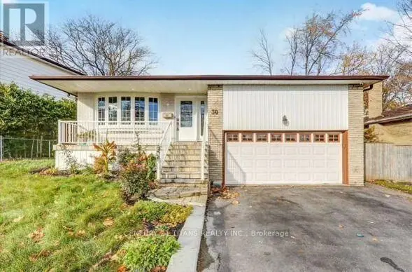 Detached at 30 CLEMENTS ROAD E, Ajax