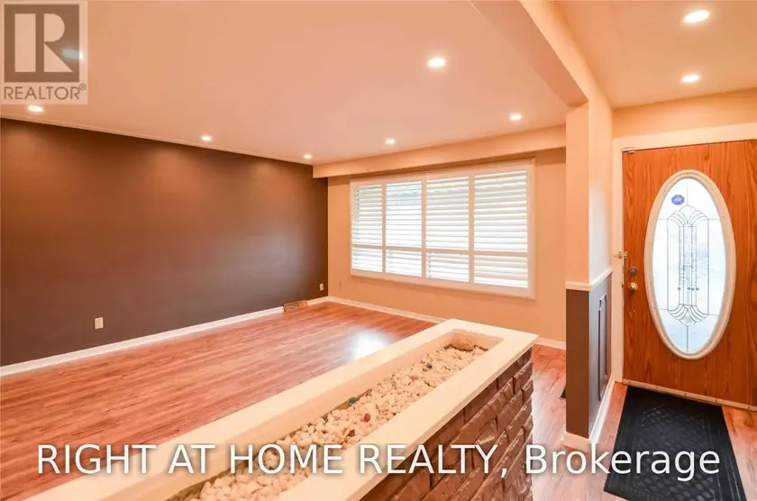 Detached at 915 ATHOL STREET, Whitby
