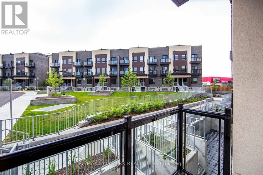 Townhouse at 211 - 41 DANFORTH ROAD, Toronto